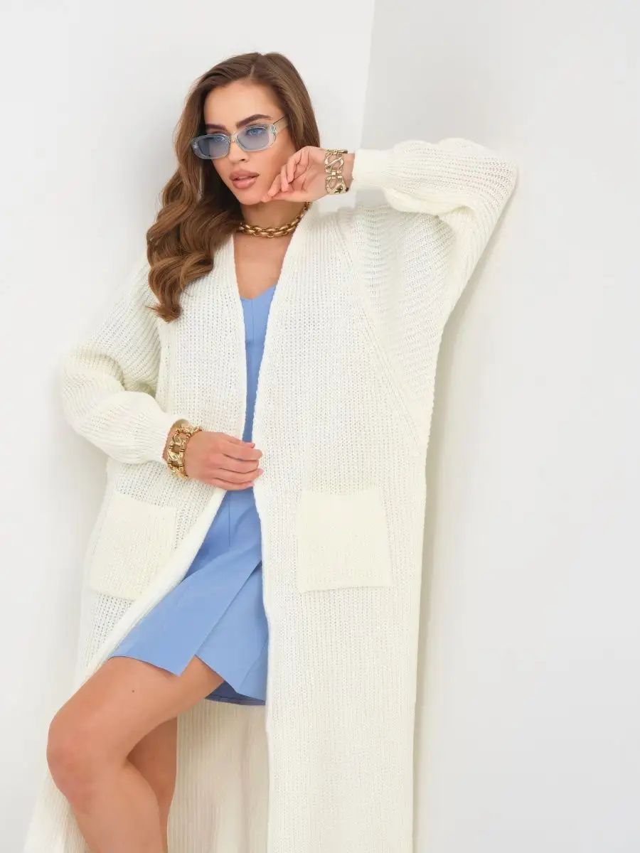 Women's Long Knit Cardigan with Pockets and Front Opening