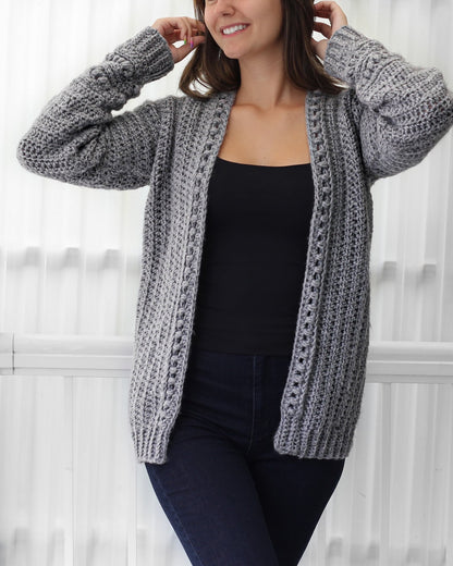 Cardigan Donna all’Uncinetto con Texture a Pallini e Maniche Lunghe – Stile Traspirante