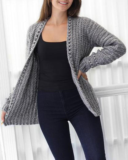 Cardigan Donna all’Uncinetto con Texture a Pallini e Maniche Lunghe – Stile Traspirante