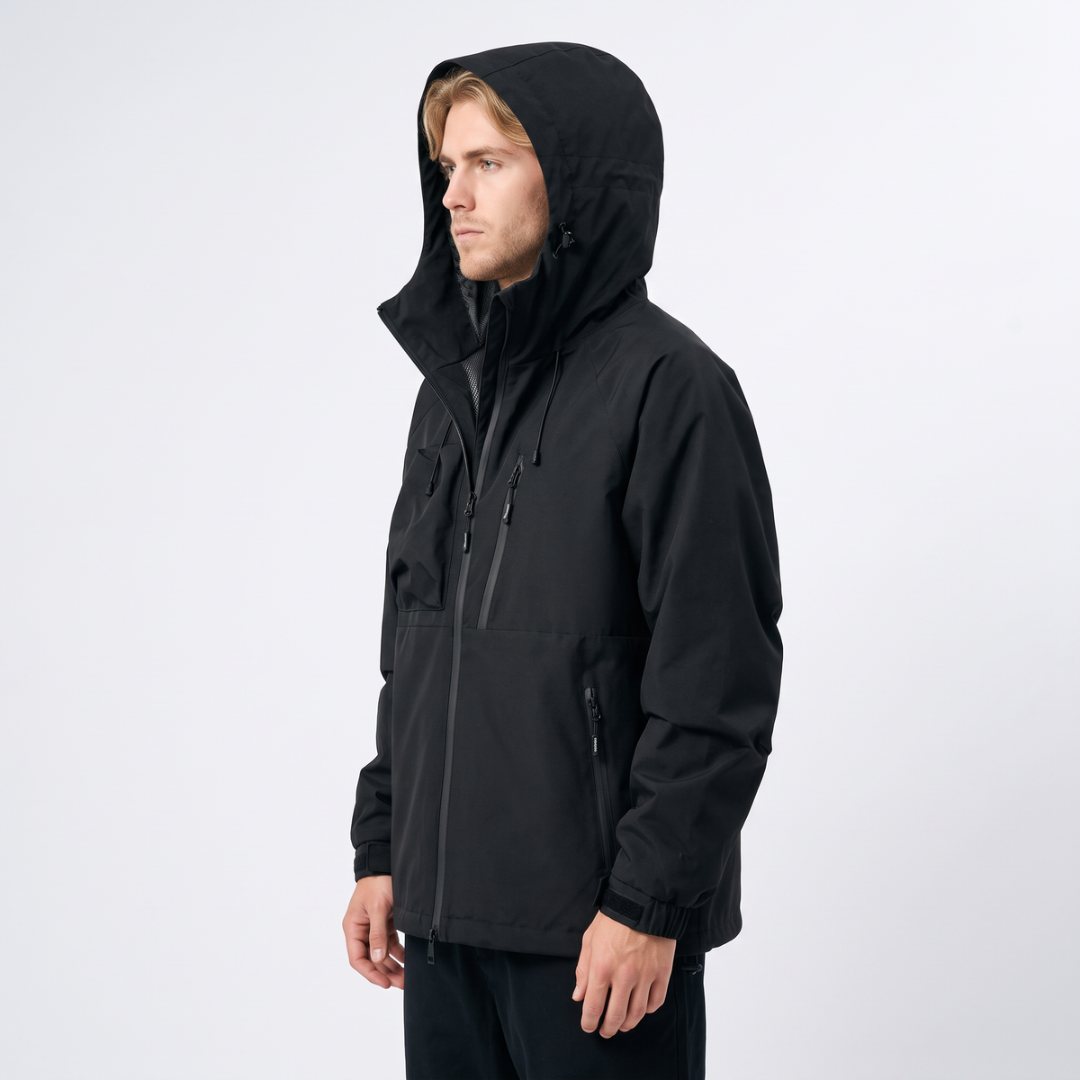Giacca Tecnica Impermeabile con Cappuccio – Vestibilità Comoda