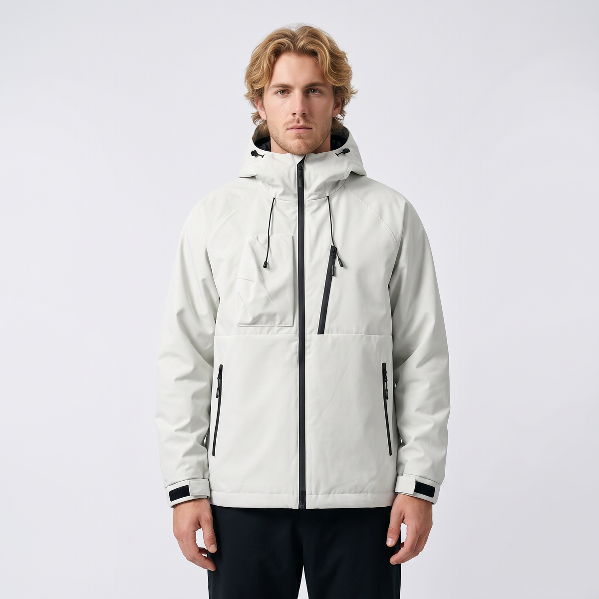 Giacca Tecnica Impermeabile con Cappuccio – Vestibilità Comoda