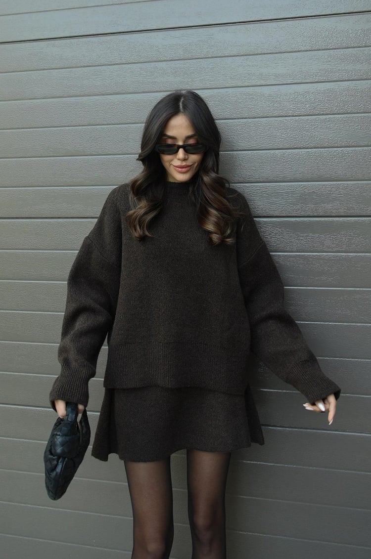 Women's Two-Piece Set with Oversized Sweater and Slim Skirt