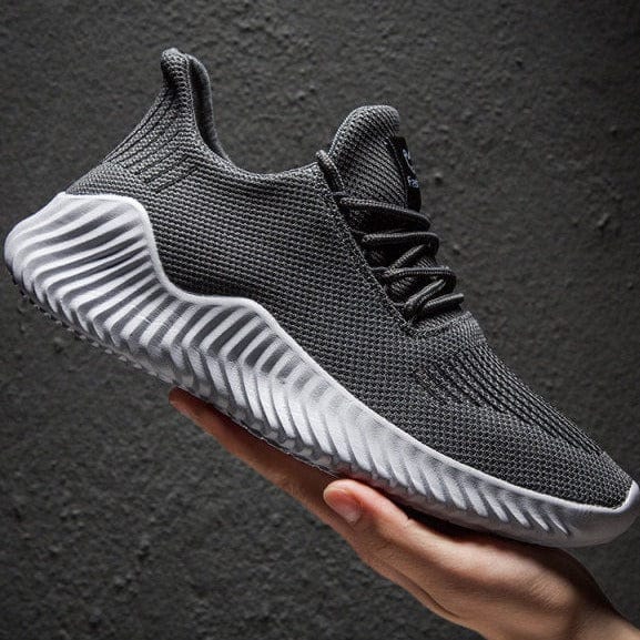 Sneakers da Uomo Senza Lacci con Tomaia in Mesh e Sistema a Canale d’Aria – Suola Leggera