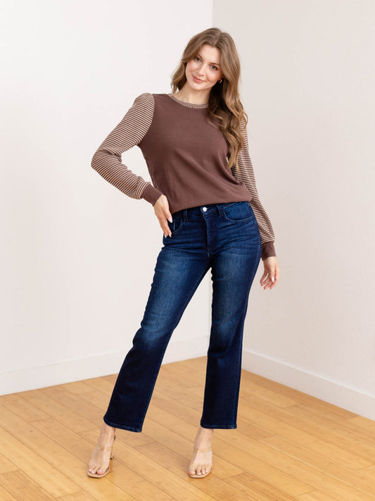 Women's Mid-Rise Jeans, Straight Leg, Ankle Length – Jeans Style