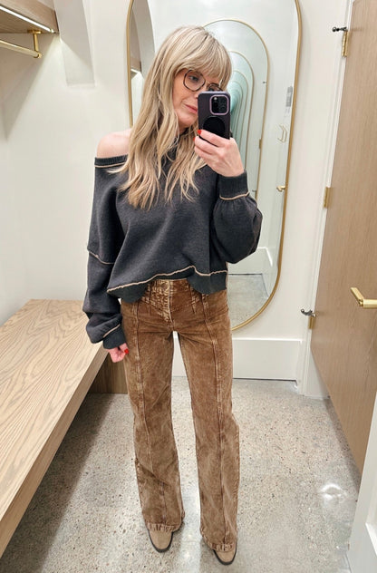 High-Waisted Women's Pants, Straight Leg with Front Yoke and Zip Closure – Pants Style