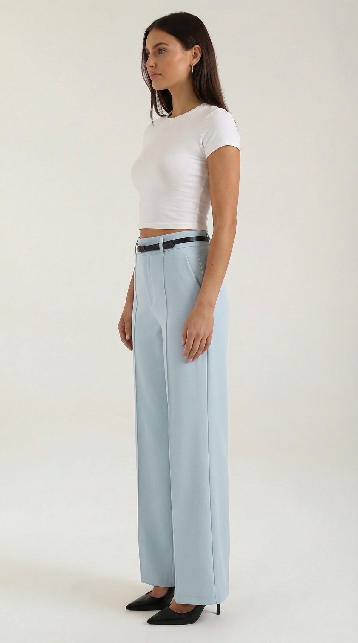 Women's Wide-Leg Pleated Pants with a Matching Belt and Straight Silhouette.