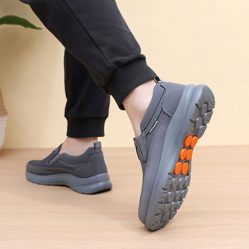 Sneakers da Uomo Slip-On in Mesh Traspirante con Soletta Ammortizzata – Suola in Gomma Antiscivolo