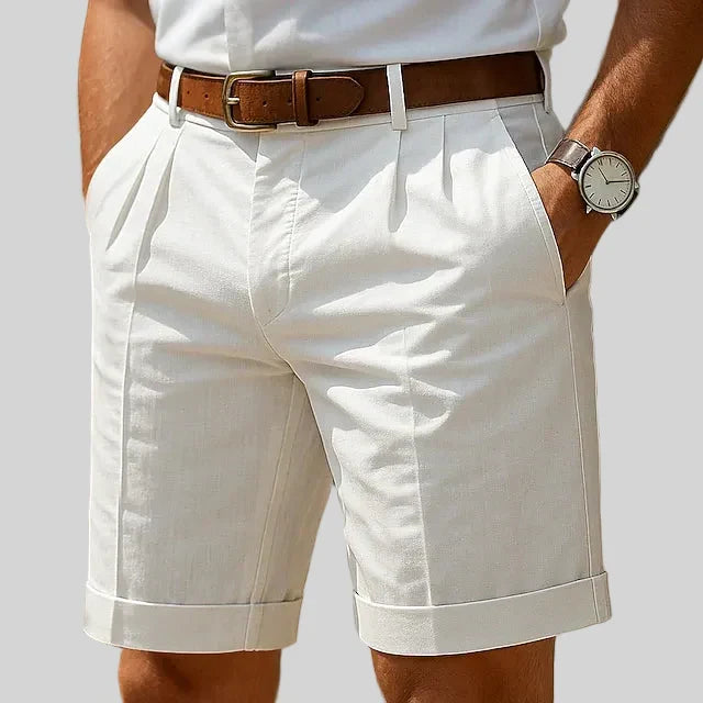 Skræddersyede bermudashorts til mænd med læg og oprullede kanter
