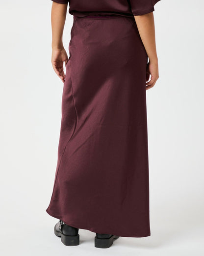 Gonna Lunga Donna Vita Alta Colore Borgogna – Stile Satin
