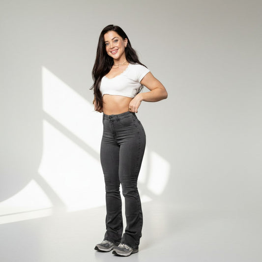 Damejeans med vide ben og høj, elastisk talje