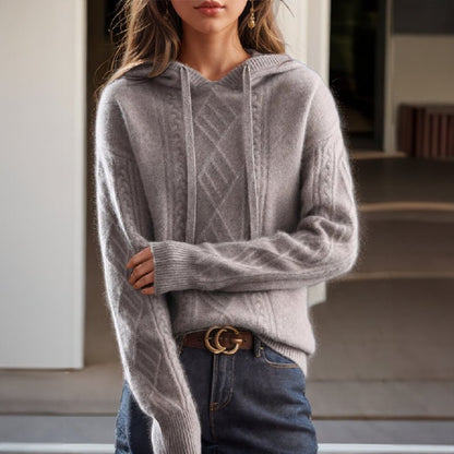 Pullover Donna con Cappuccio e Maglia a Treccia – Vestibilità Comoda