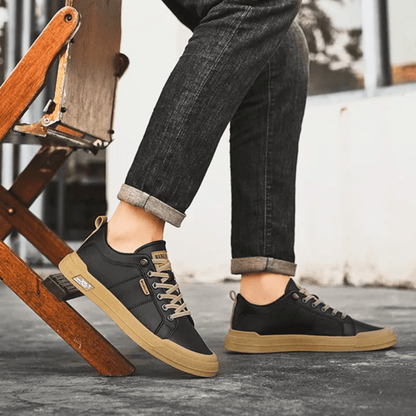 Men's Low Sneakers with Padded Insole and Reinforced Stitching – Lightweight Design