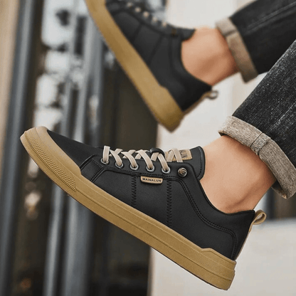 Men's Low Sneakers with Padded Insole and Reinforced Stitching – Lightweight Design